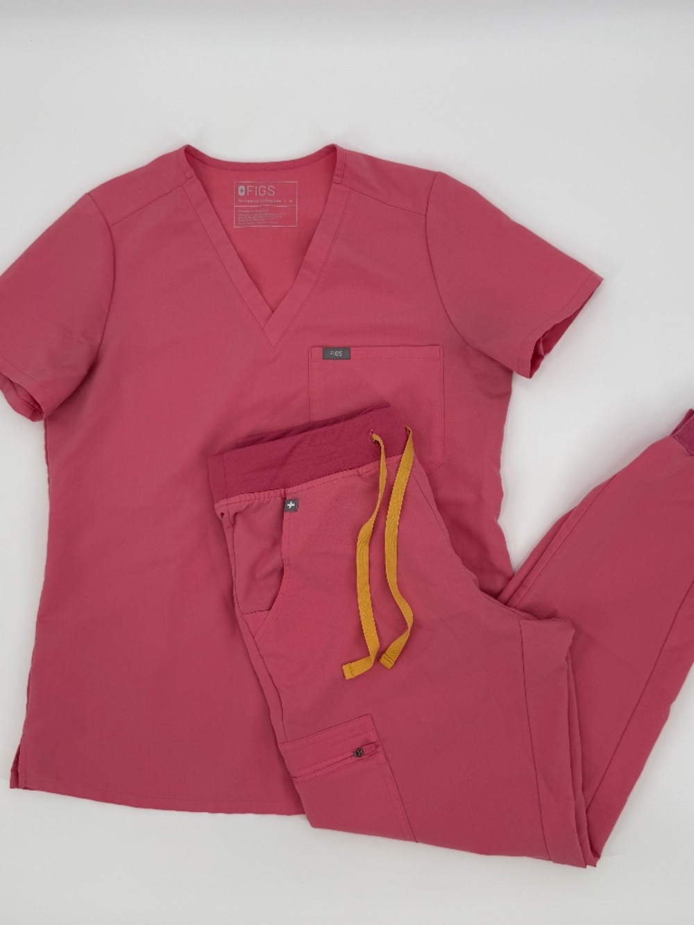 FIGS Scrub Set Limited Pink Yellow 1-Pocket Top Zamora Jogger Set Nurse Women S